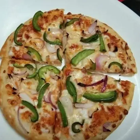 CAPSICUM CHEESE PIZZA