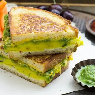 MASALA CHEESE SANDWICH