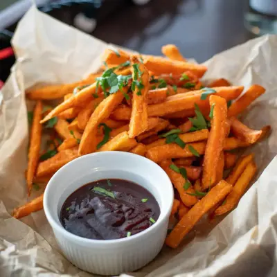 SPICY FRENCH FRIES